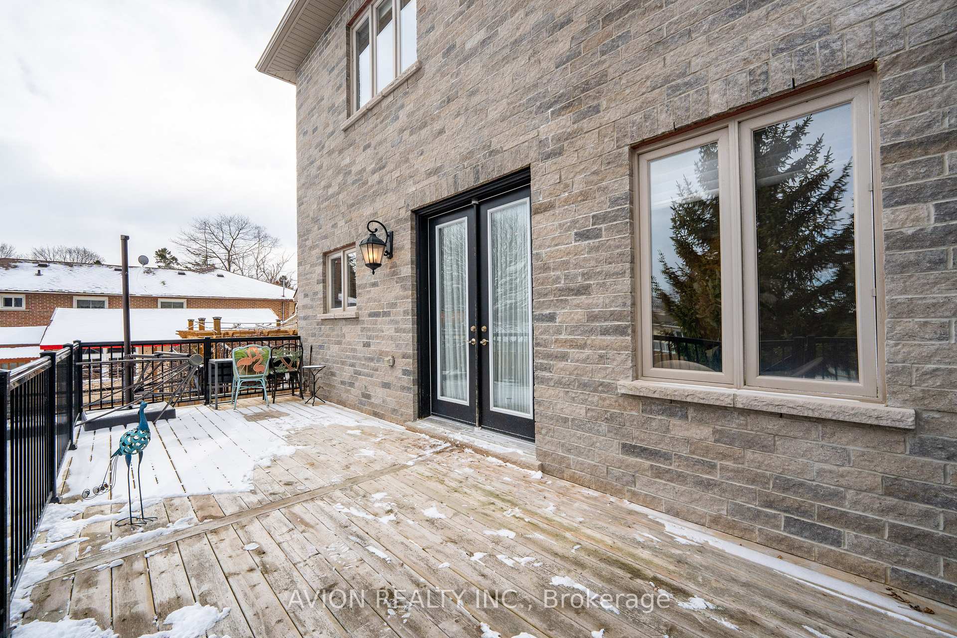 Photo 36 of 705 Hillview Crescent, Pickering, West Shore — HOMEH