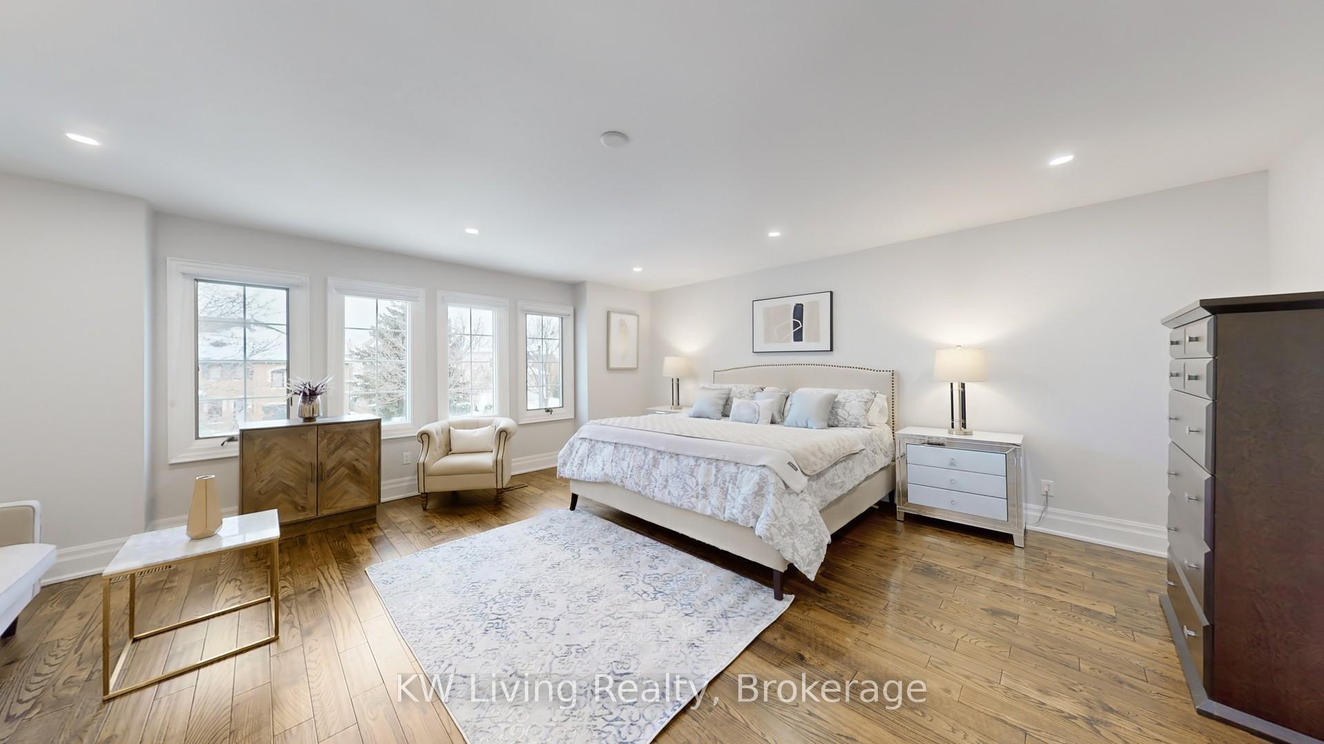 Photo 20 of 5 Chadwick Crescent, Richmond Hill, Bayview Hill — HOMEH