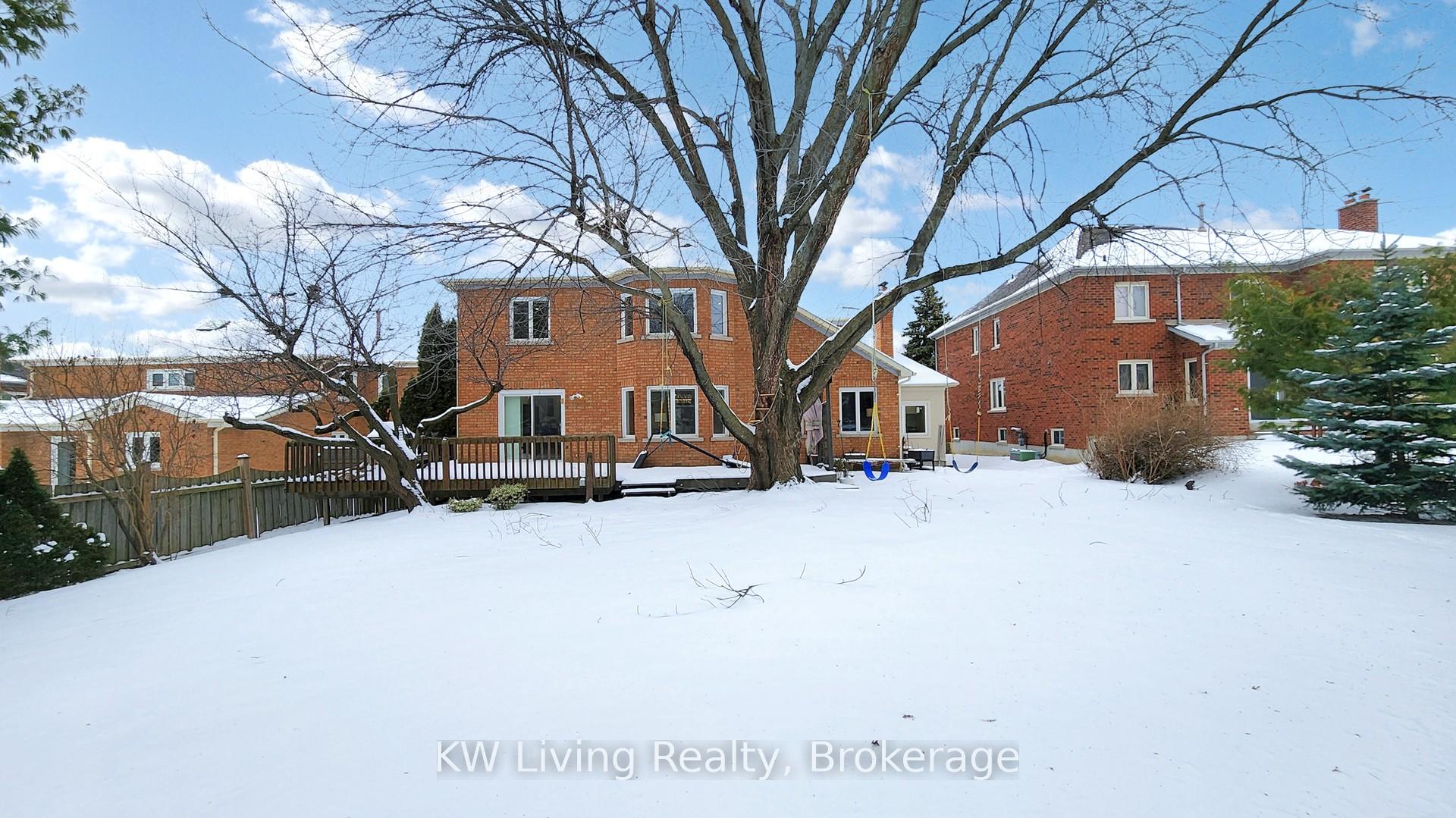 Photo 40 of 5 Chadwick Crescent, Richmond Hill, Bayview Hill — HOMEH