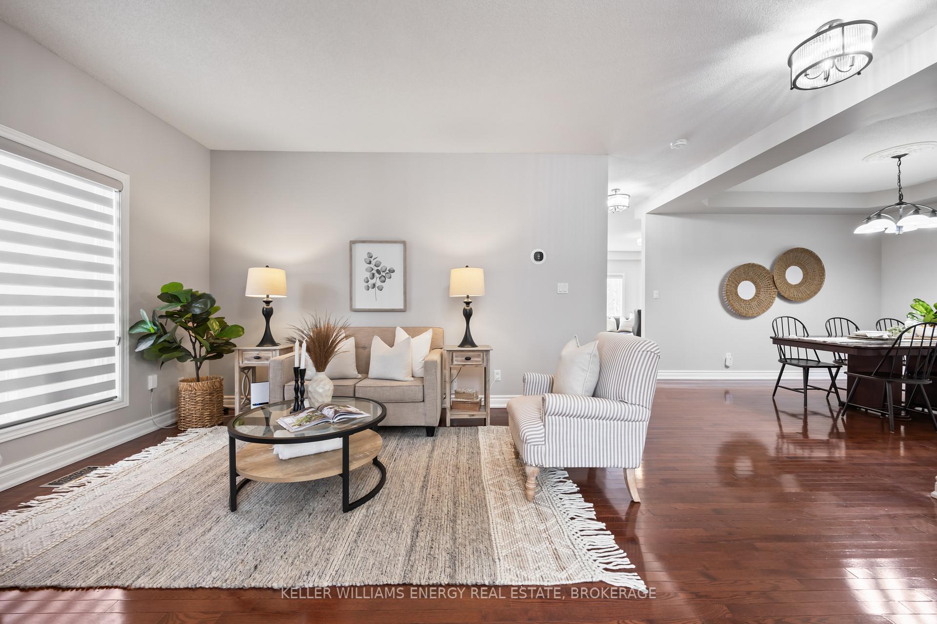 Photo 6 of 842 Darwin Drive, Pickering, Dunbarton — HOMEH