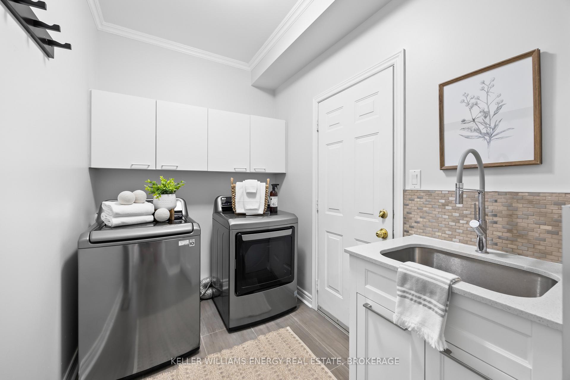 Photo 21 of 842 Darwin Drive, Pickering, Dunbarton — HOMEH