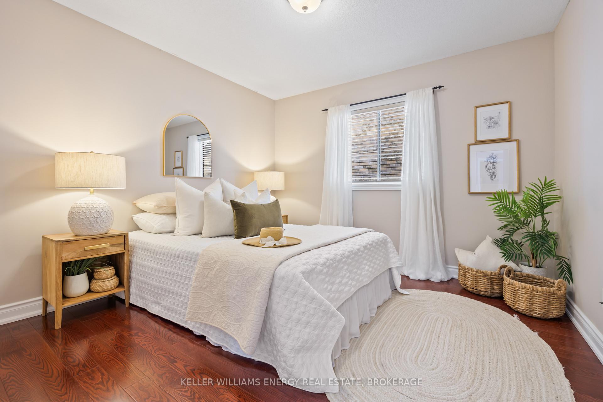 Photo 29 of 842 Darwin Drive, Pickering, Dunbarton — HOMEH