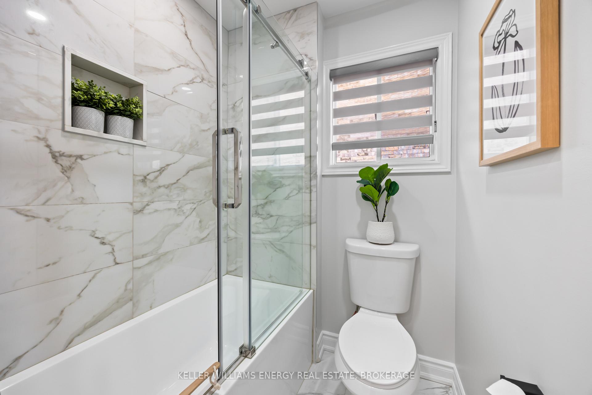Photo 31 of 842 Darwin Drive, Pickering, Dunbarton — HOMEH