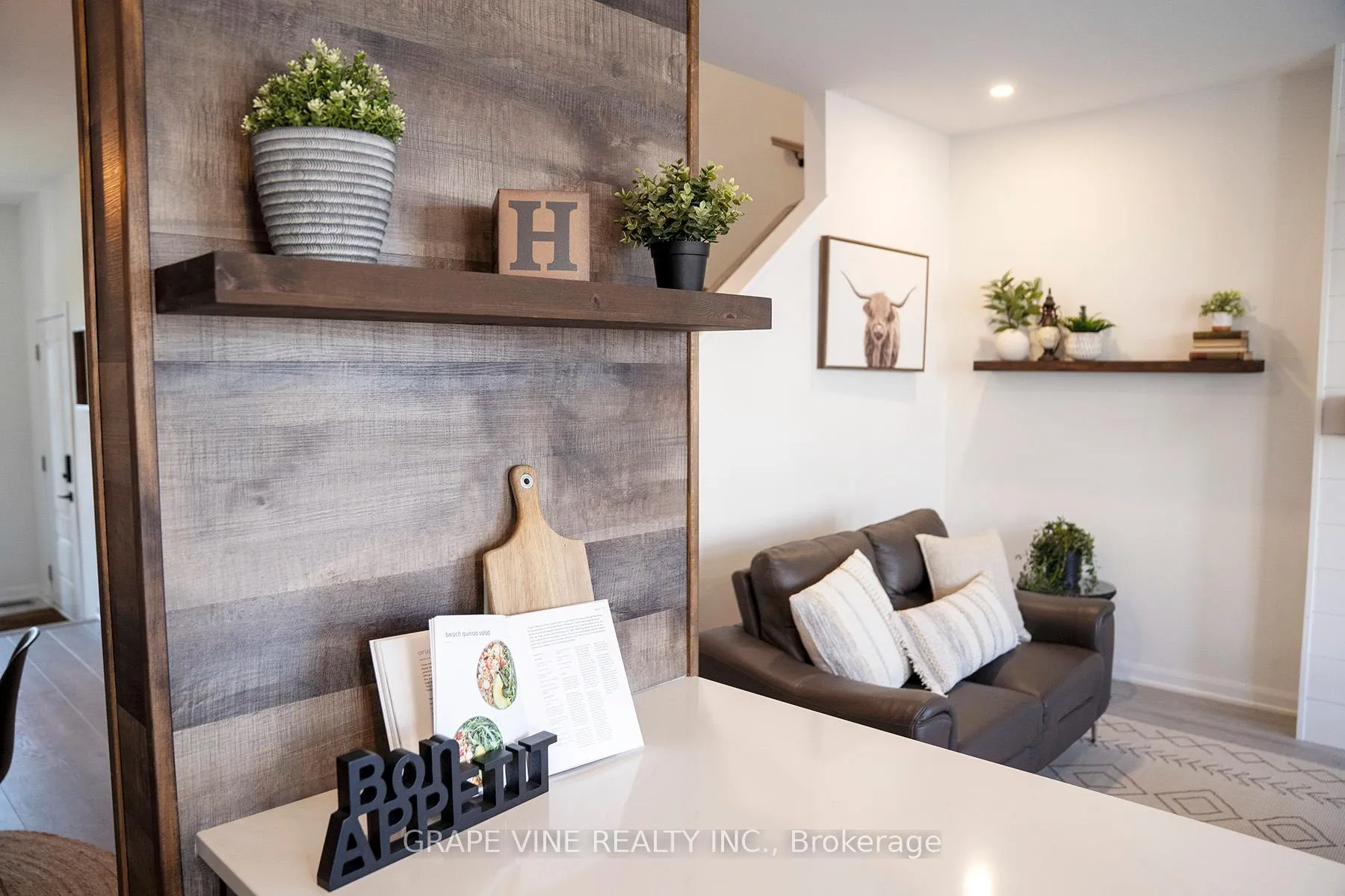 Photo 14 of 2057 Caltra Crescent, Ottawa, Barrhaven - Half Moon Bay — HOMEH