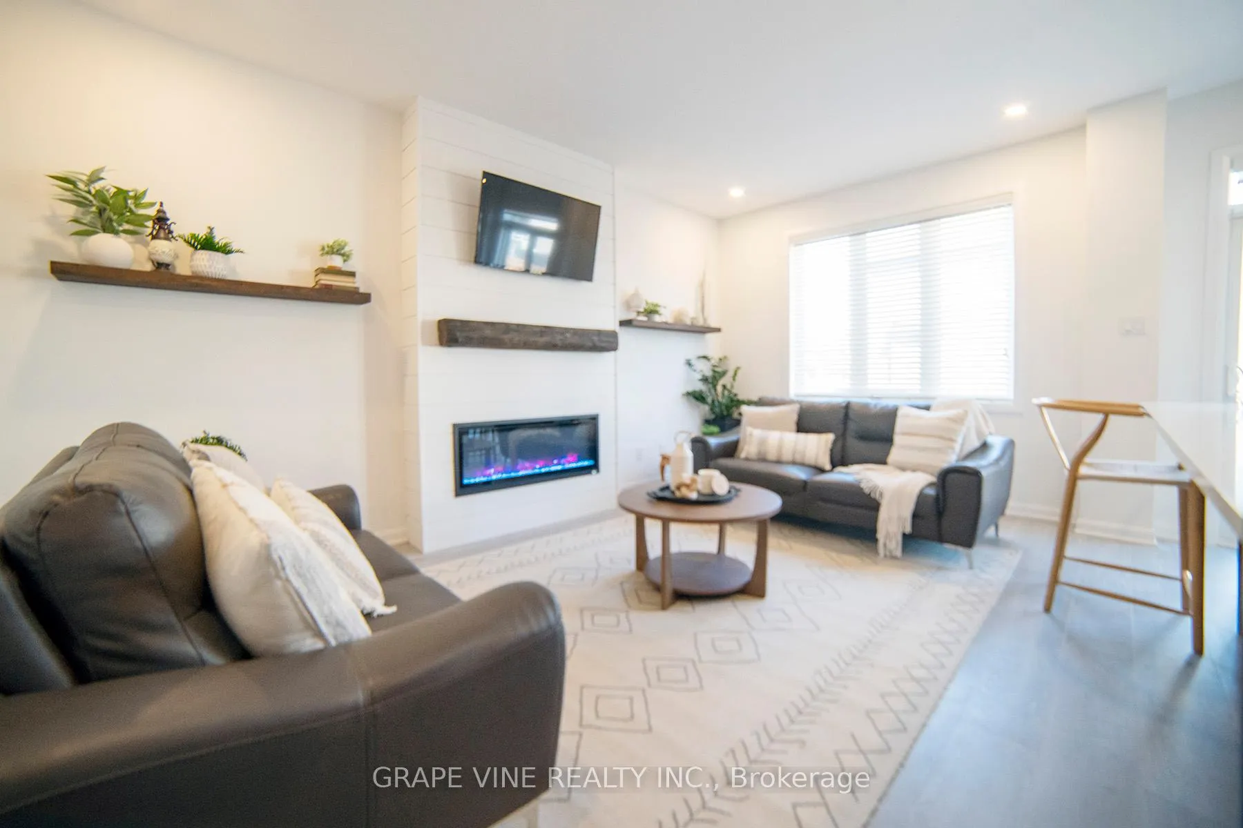 Photo 15 of 2057 Caltra Crescent, Ottawa, Barrhaven - Half Moon Bay — HOMEH