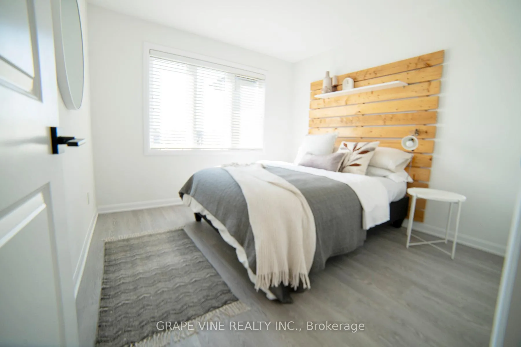 Photo 35 of 2057 Caltra Crescent, Ottawa, Barrhaven - Half Moon Bay — HOMEH