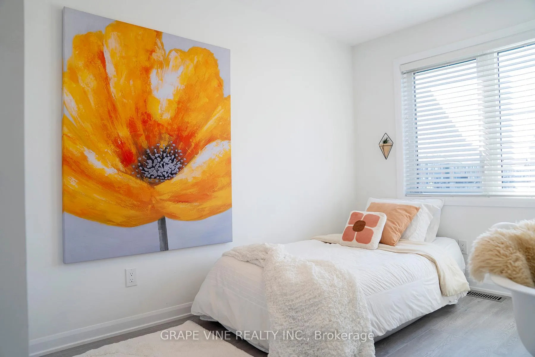Photo 36 of 2057 Caltra Crescent, Ottawa, Barrhaven - Half Moon Bay — HOMEH