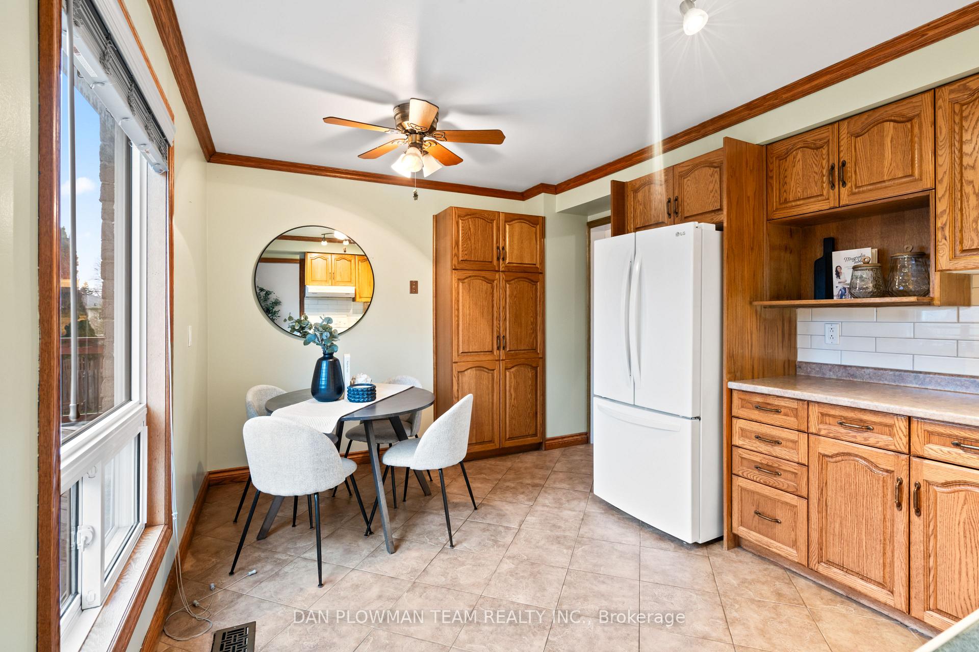 Photo 11 of 12 Vanessa Place, Whitby, Blue Grass Meadows — HOMEH