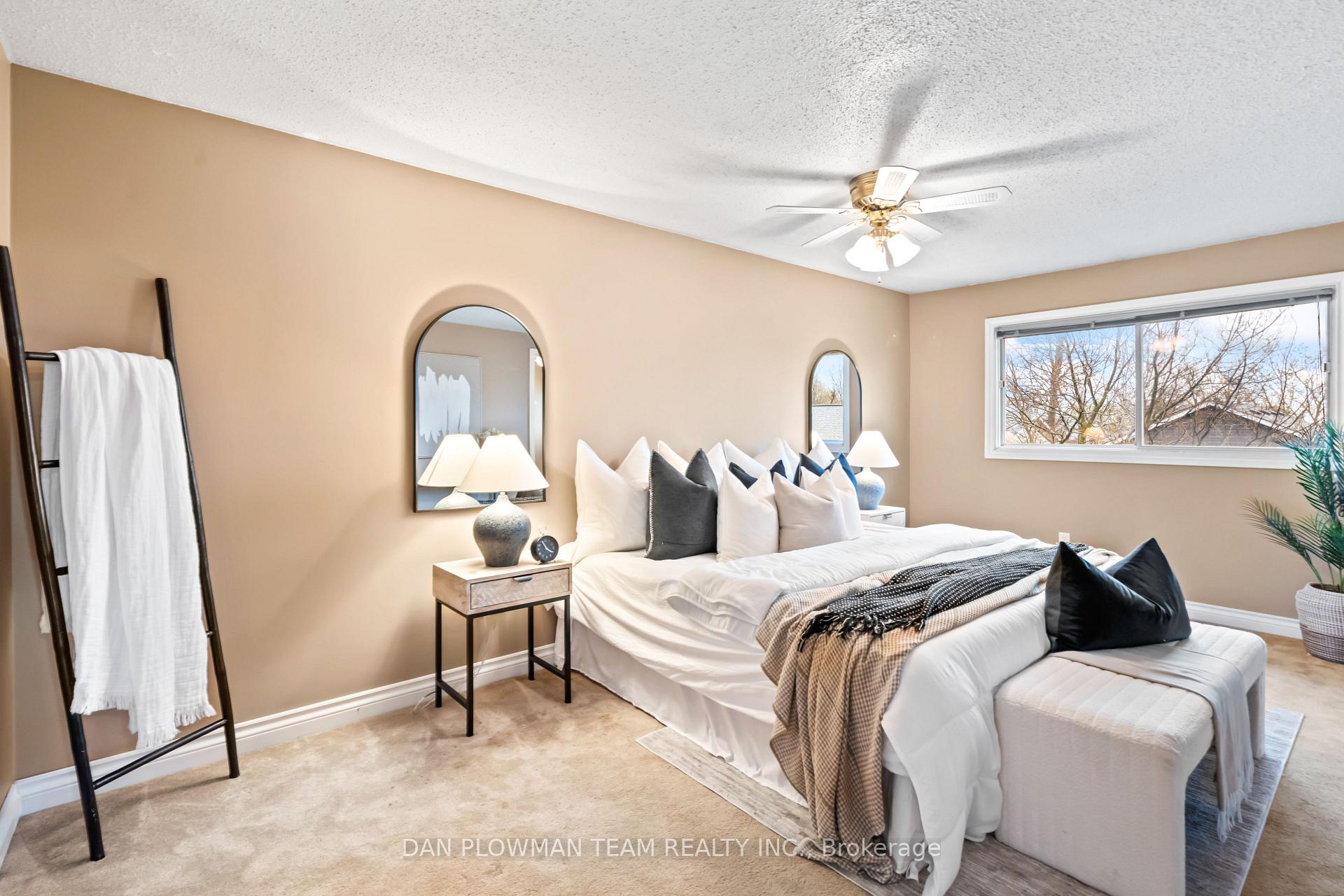 Photo 15 of 12 Vanessa Place, Whitby, Blue Grass Meadows — HOMEH