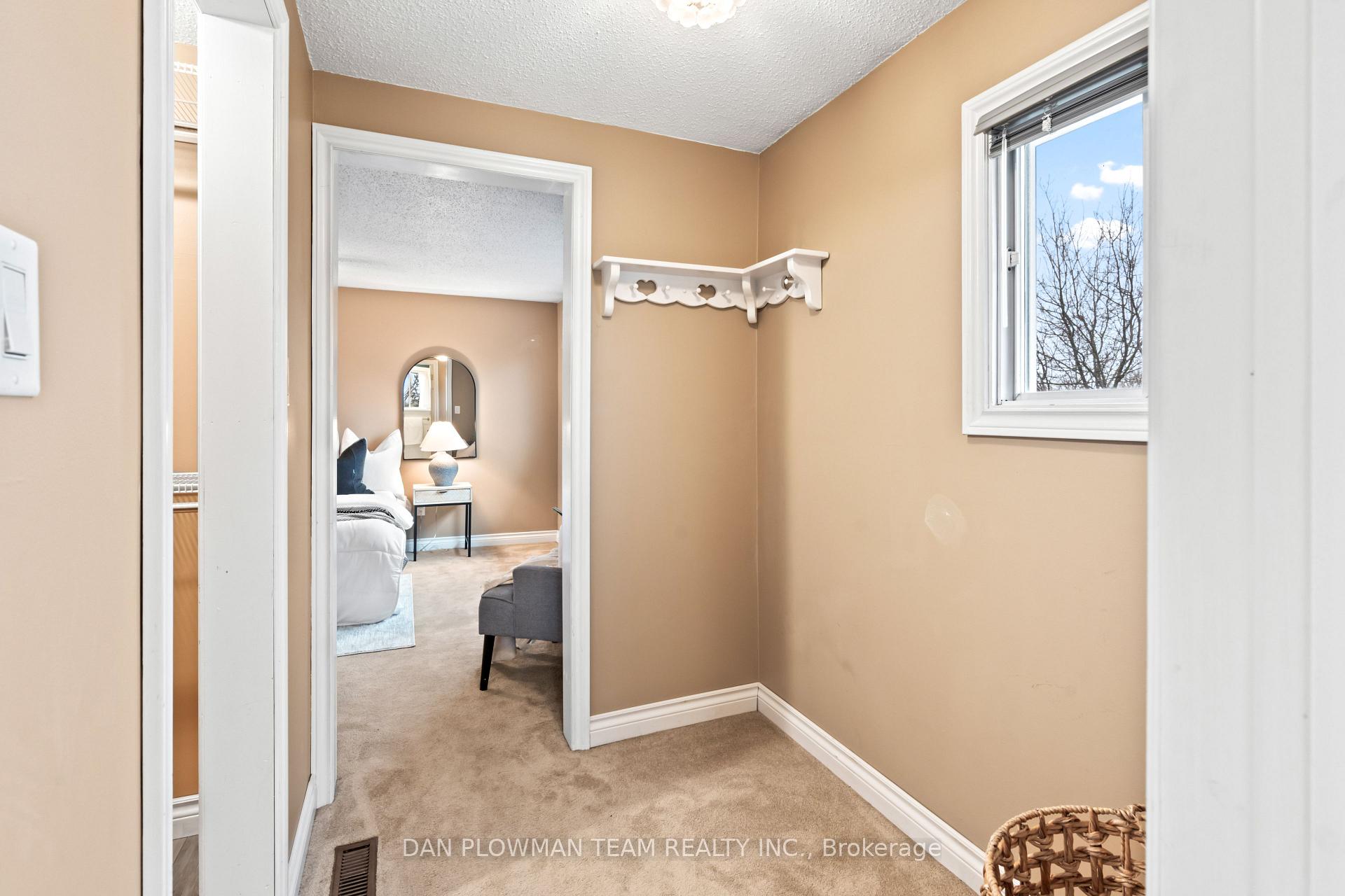 Photo 17 of 12 Vanessa Place, Whitby, Blue Grass Meadows — HOMEH