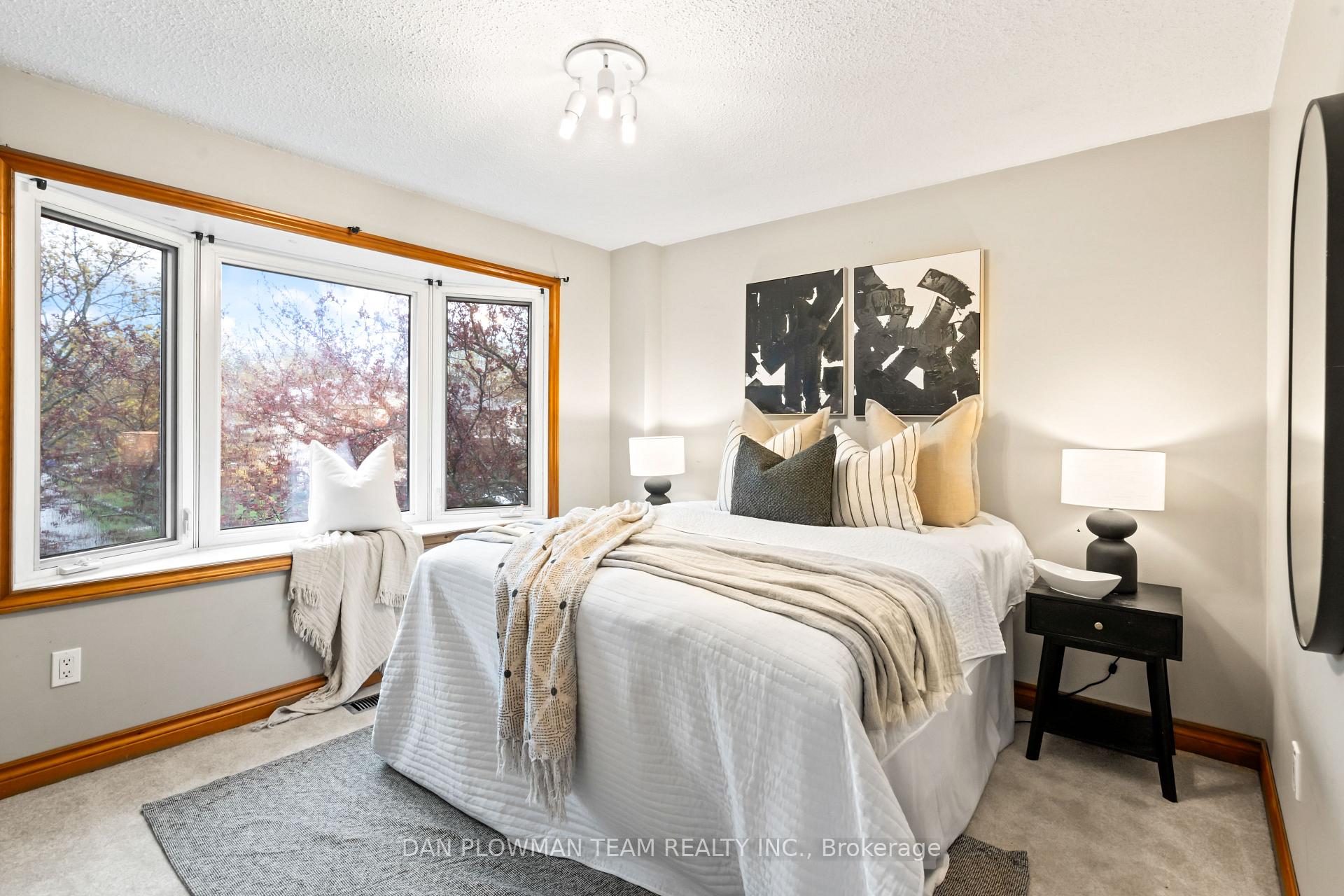 Photo 21 of 12 Vanessa Place, Whitby, Blue Grass Meadows — HOMEH