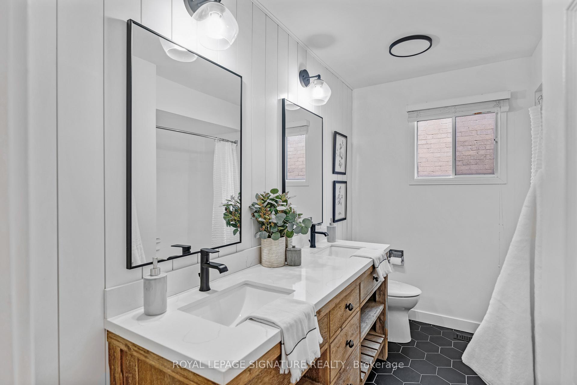 Photo 19 of 1575 Heathside Crescent, Pickering, Liverpool — HOMEH