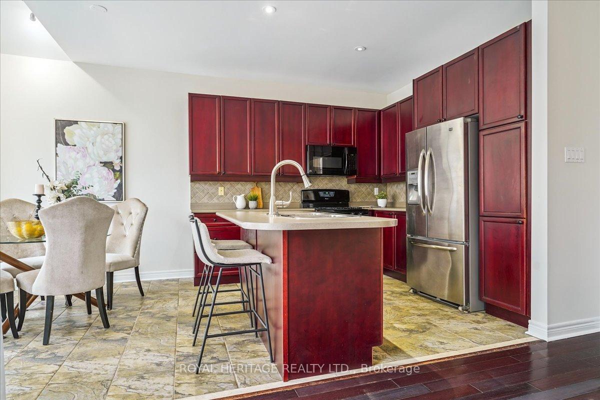 Photo 12 of 59 Styles Crescent, Ajax, Northeast Ajax — HOMEH