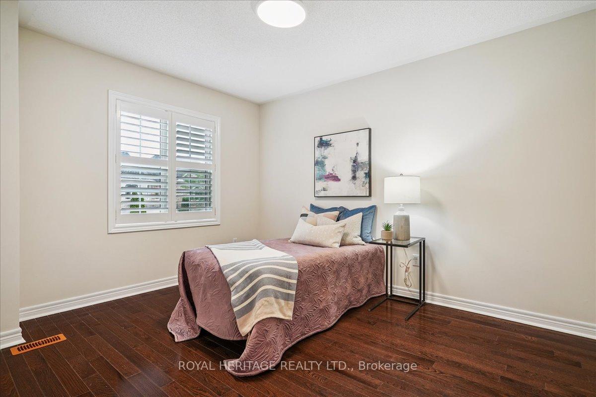 Photo 23 of 59 Styles Crescent, Ajax, Northeast Ajax — HOMEH