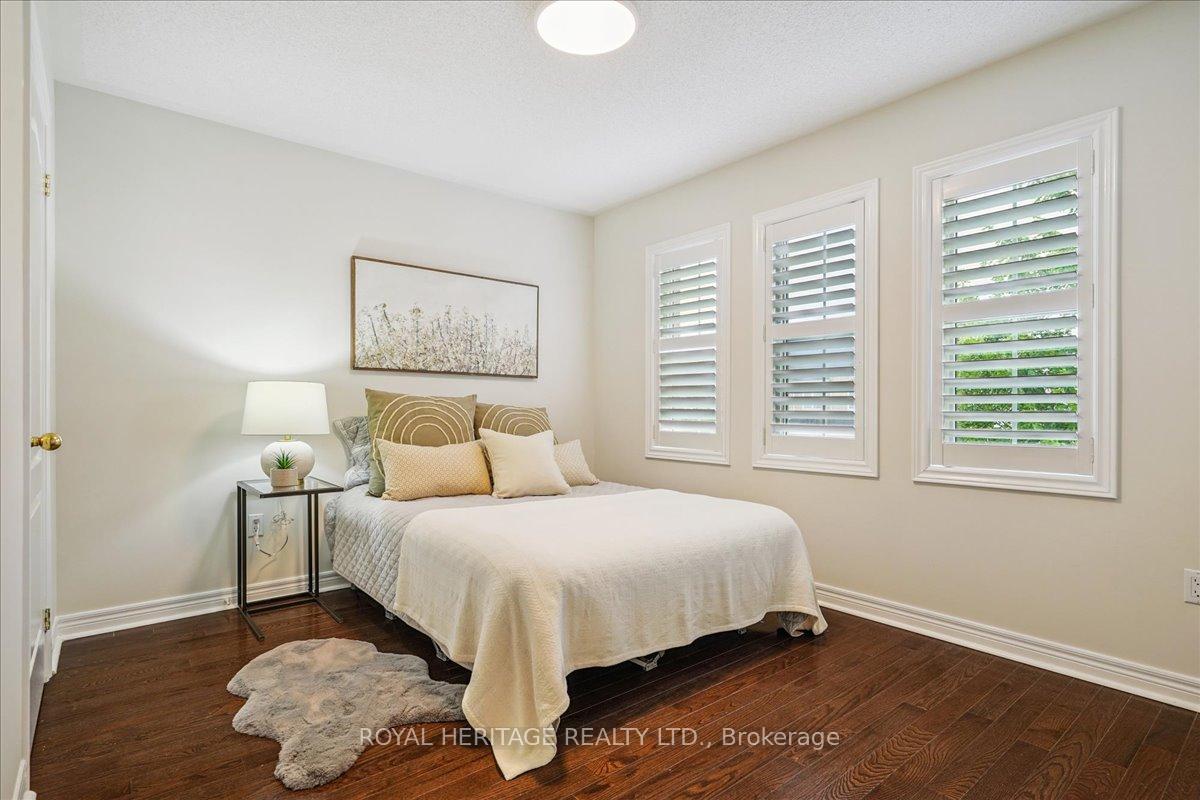 Photo 24 of 59 Styles Crescent, Ajax, Northeast Ajax — HOMEH