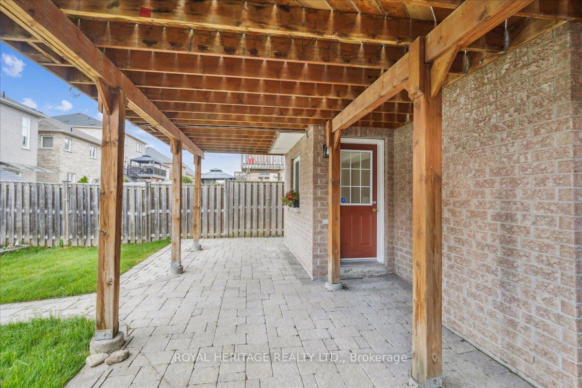 Photo 36 of 59 Styles Crescent, Ajax, Northeast Ajax — HOMEH