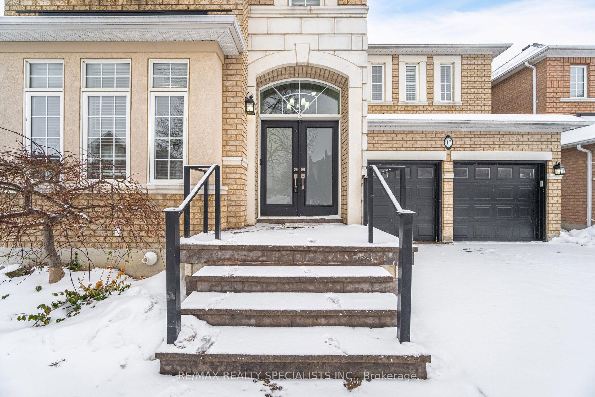Photo 2 of 17 Montcalm Boulevard, Vaughan, Vellore Village — HOMEH