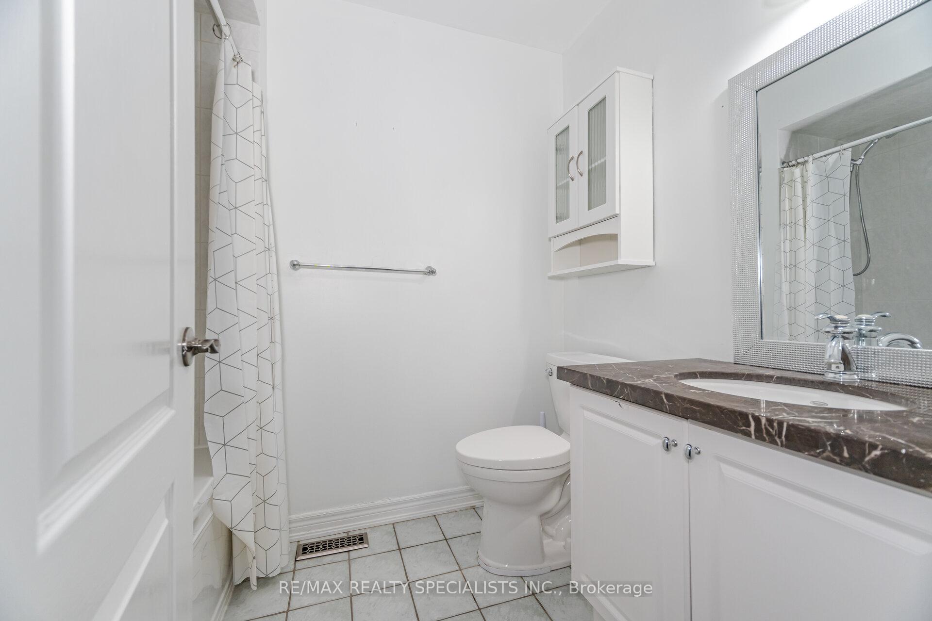 Photo 29 of 17 Montcalm Boulevard, Vaughan, Vellore Village — HOMEH