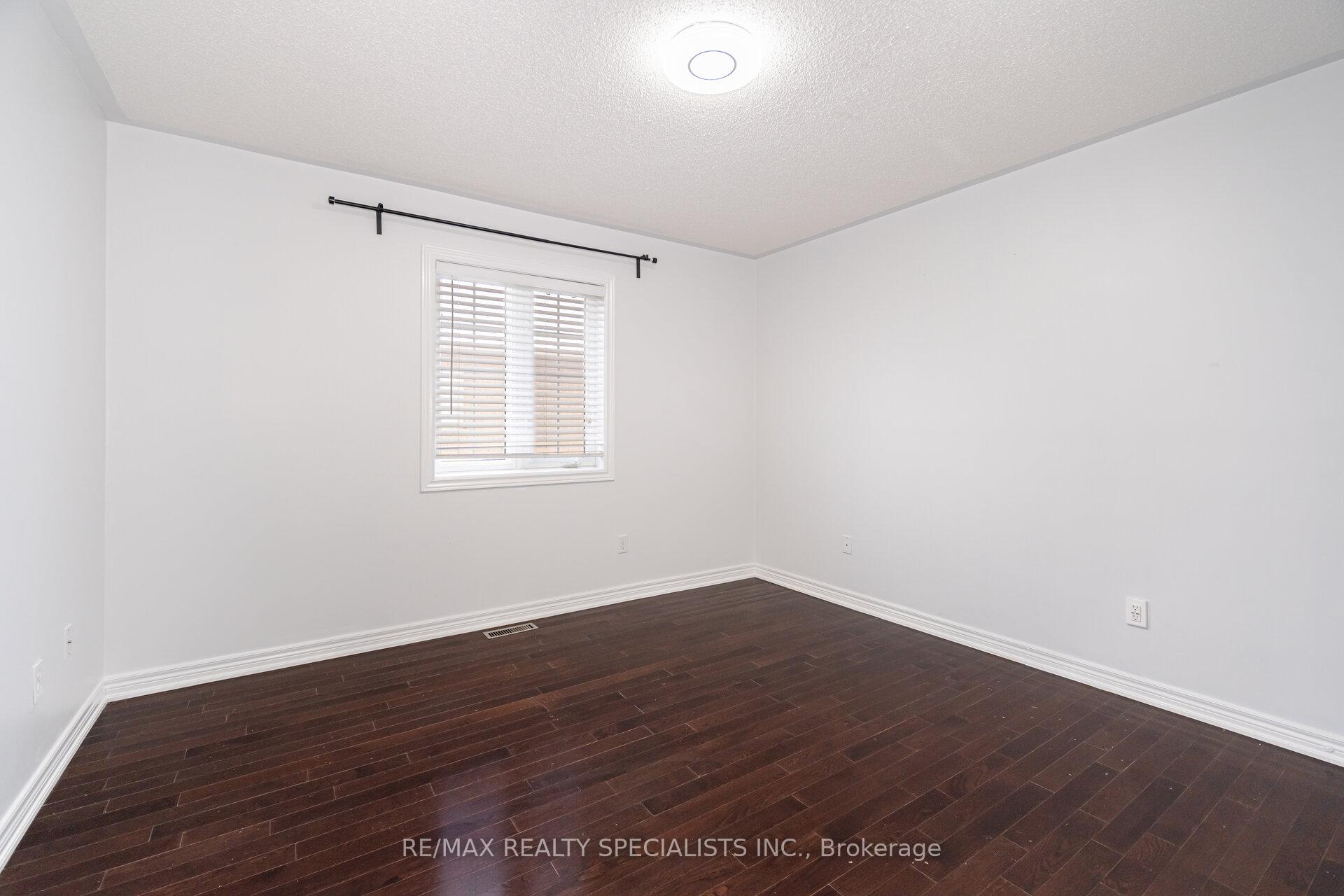 Photo 36 of 17 Montcalm Boulevard, Vaughan, Vellore Village — HOMEH