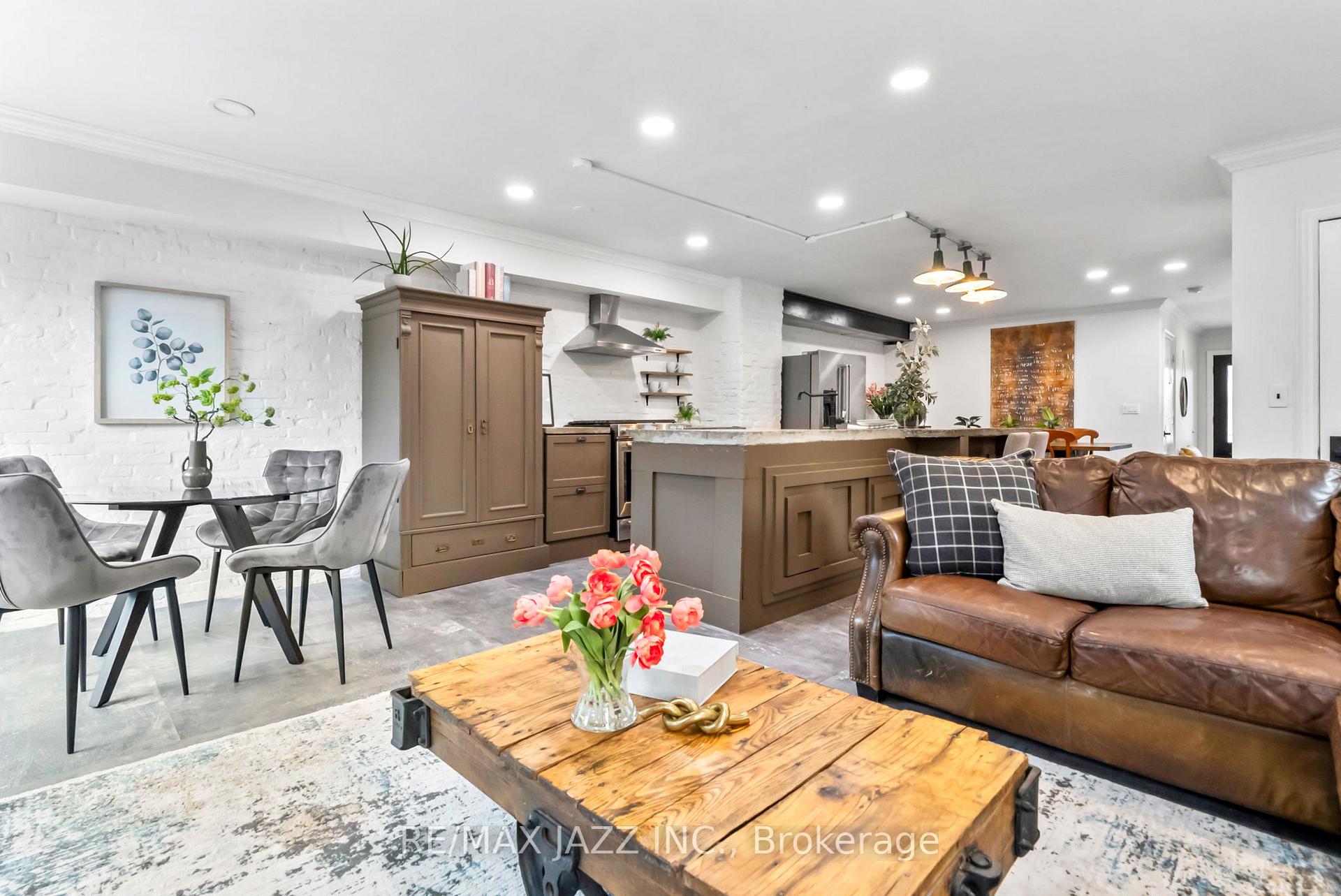 Photo 19 of 119 Bettina Place, Whitby, Rolling Acres — HOMEH