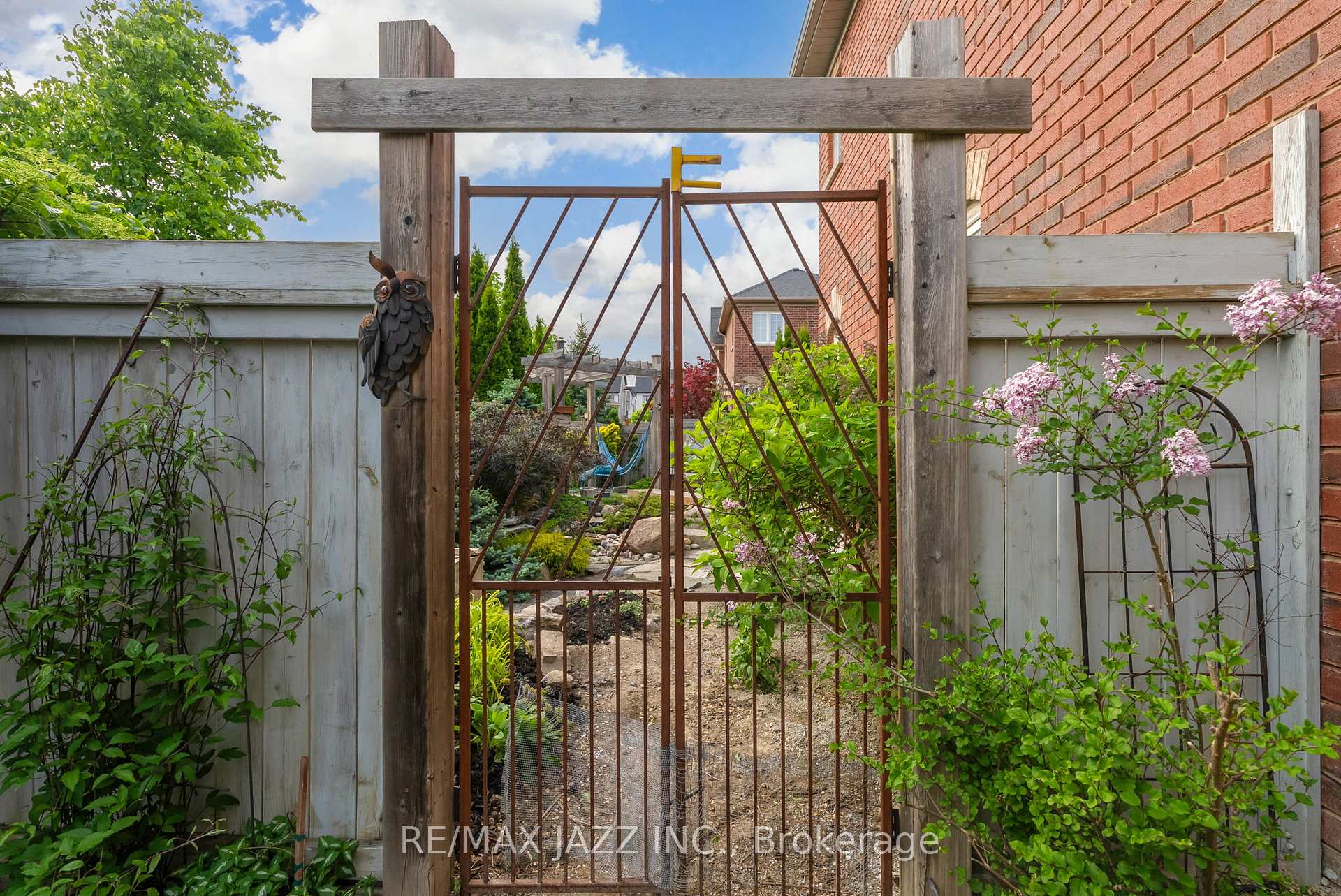 Photo 41 of 119 Bettina Place, Whitby, Rolling Acres — HOMEH