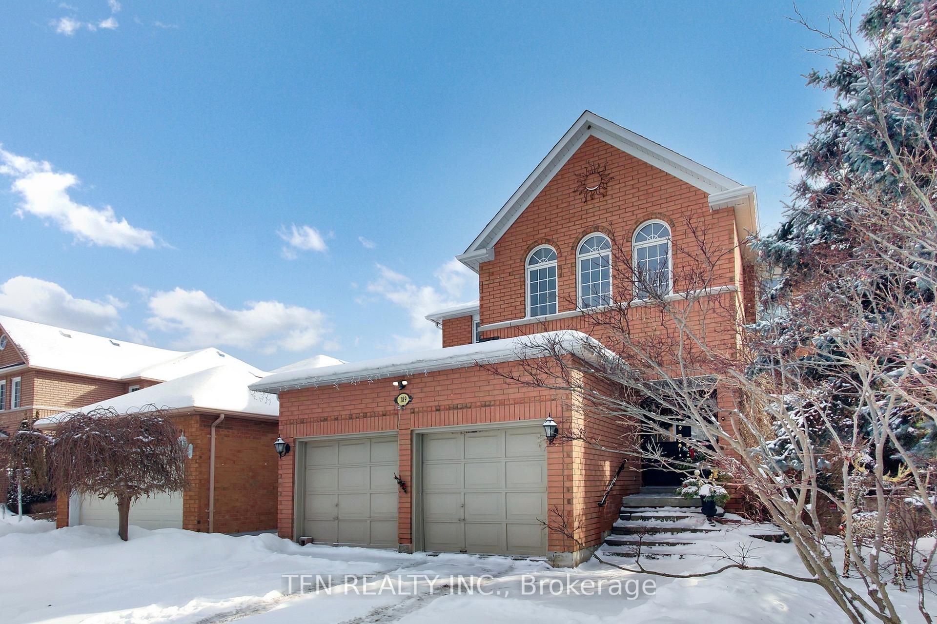 Photo 3 of 189 Humberland Drive, Richmond Hill, Oak Ridges — HOMEH