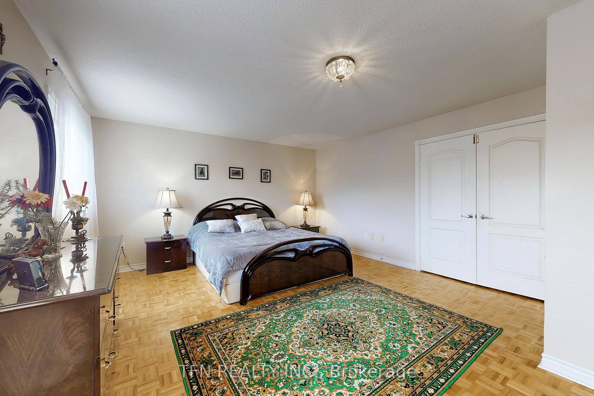 Photo 17 of 189 Humberland Drive, Richmond Hill, Oak Ridges — HOMEH