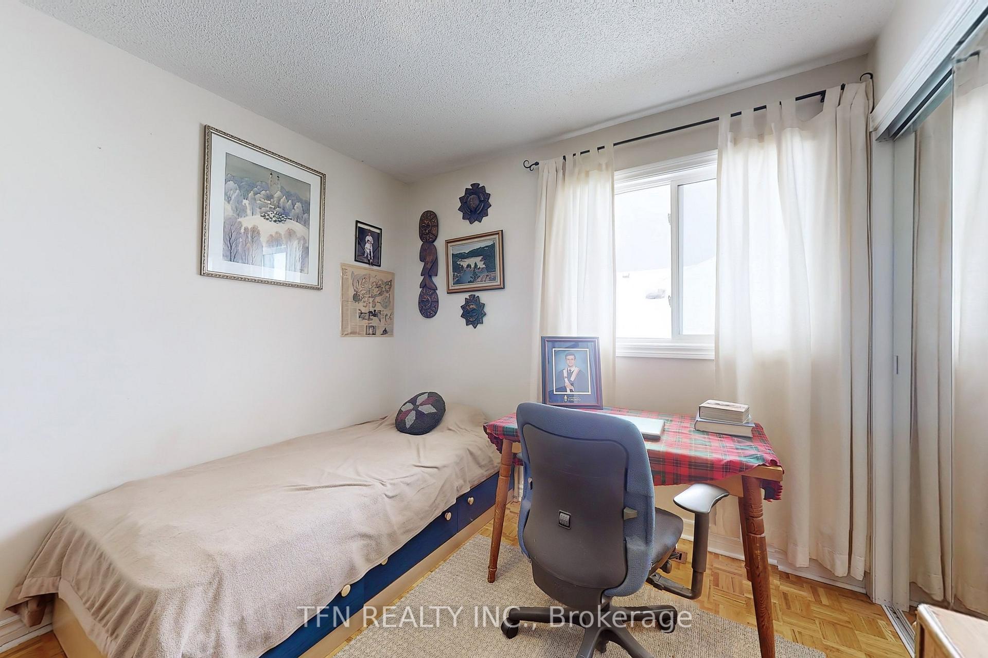 Photo 22 of 189 Humberland Drive, Richmond Hill, Oak Ridges — HOMEH