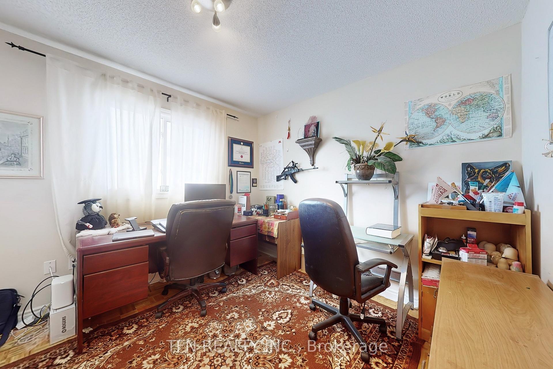 Photo 23 of 189 Humberland Drive, Richmond Hill, Oak Ridges — HOMEH