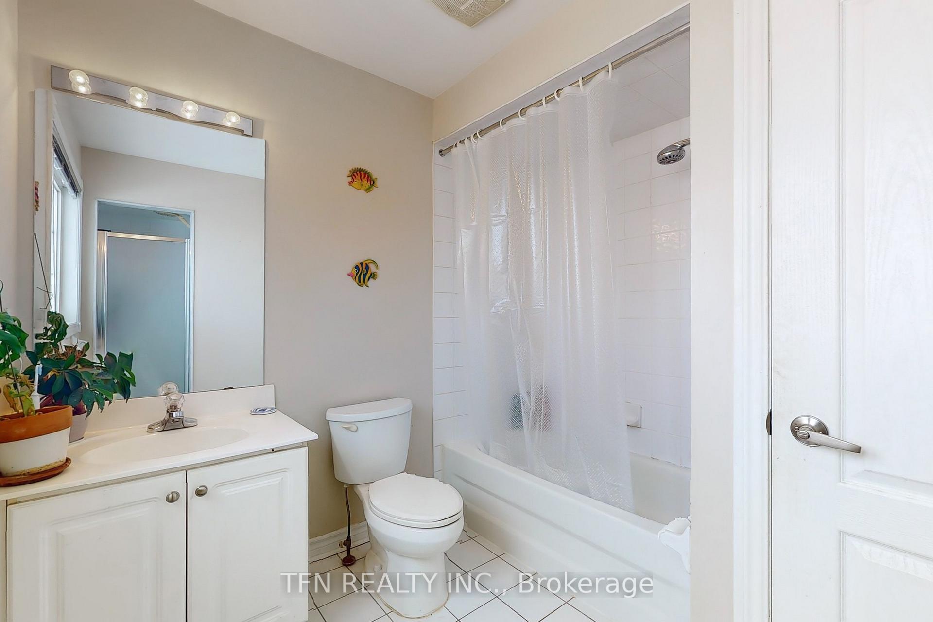 Photo 24 of 189 Humberland Drive, Richmond Hill, Oak Ridges — HOMEH