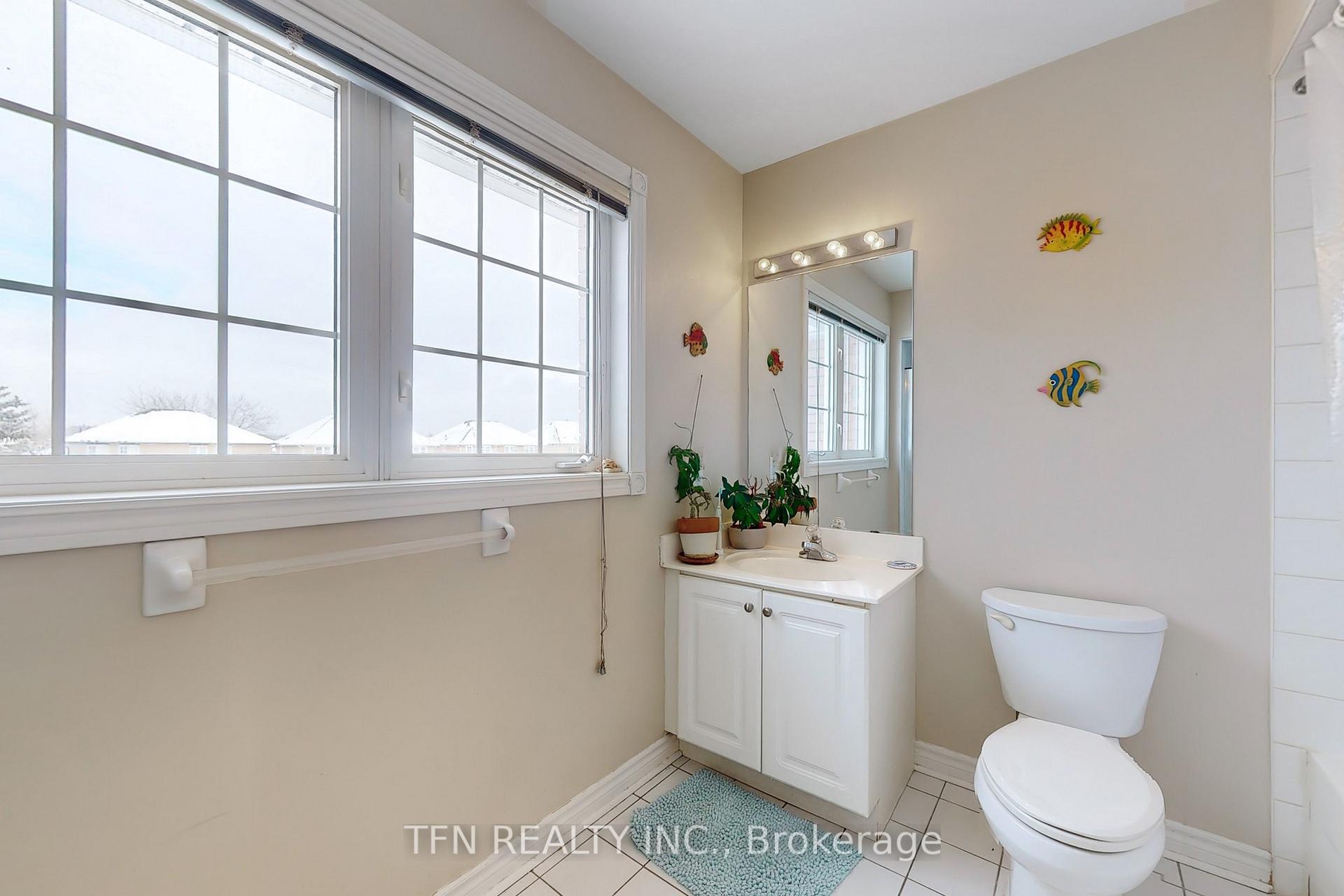 Photo 25 of 189 Humberland Drive, Richmond Hill, Oak Ridges — HOMEH