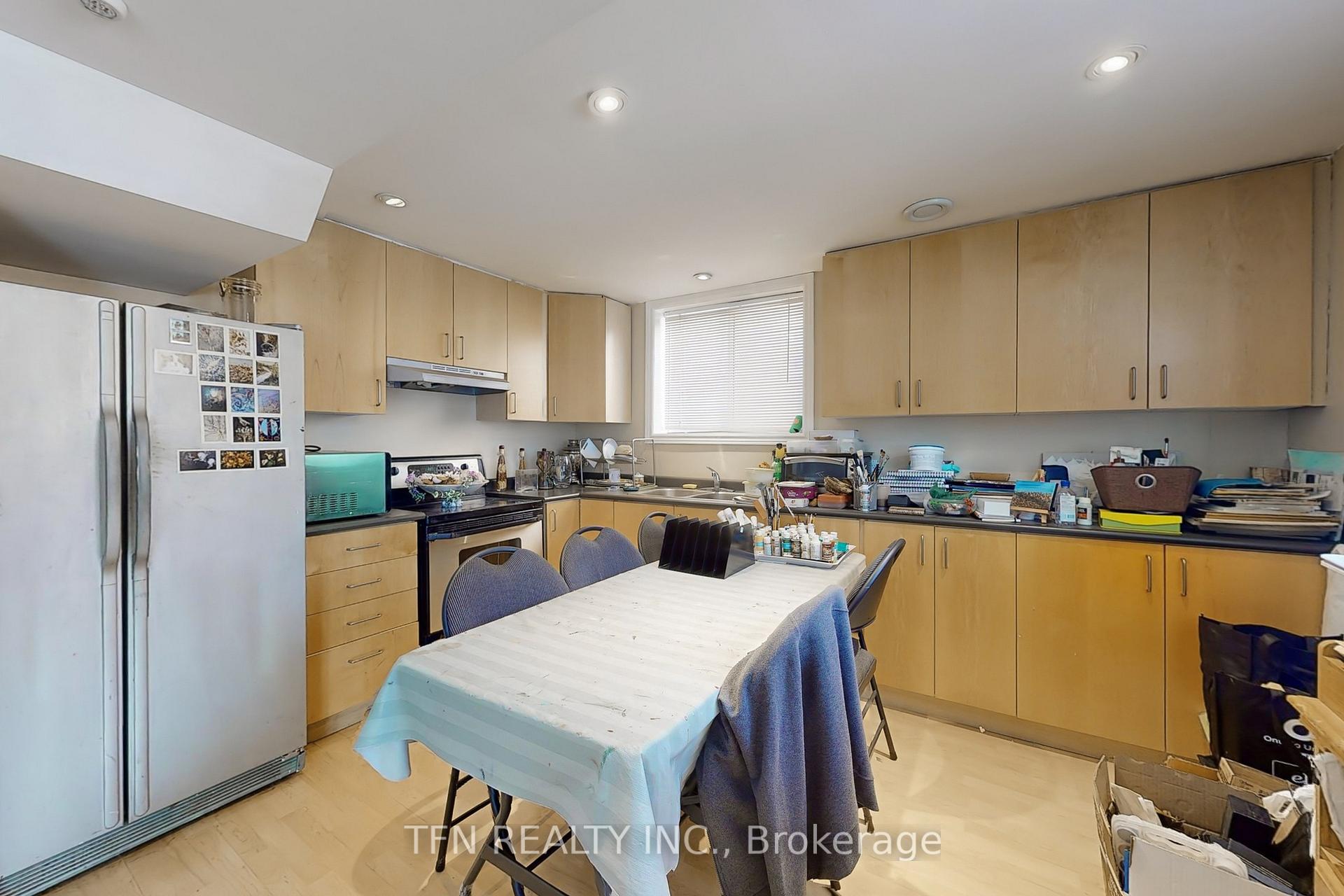 Photo 26 of 189 Humberland Drive, Richmond Hill, Oak Ridges — HOMEH