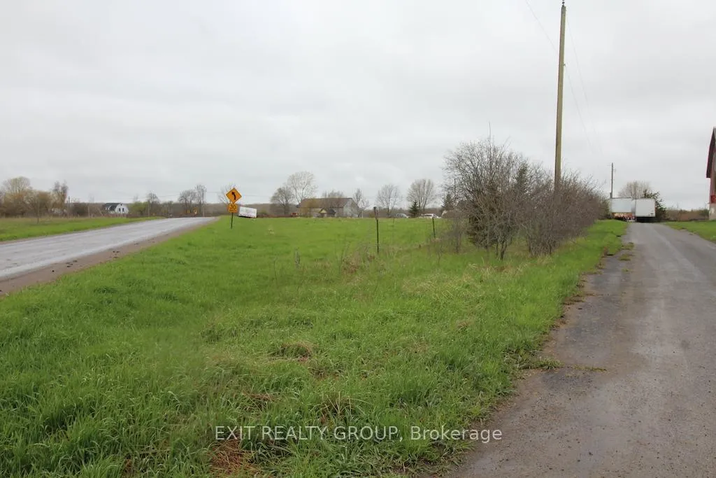 Photo 5 of 1760 Salem Road, Prince Edward County, Ameliasburg Ward — HOMEH