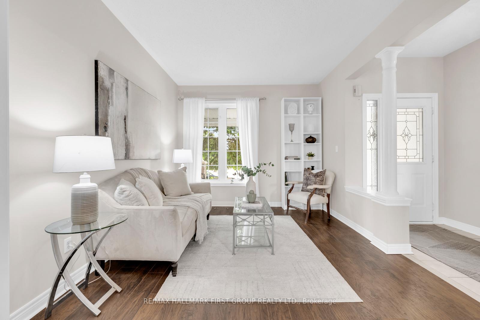 Photo 5 of 80 Darius Harns Drive, Whitby, Brooklin — HOMEH