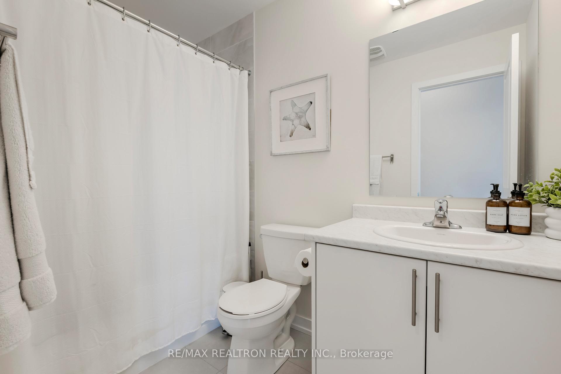 Photo 18 of 41 Chiffon Street, Vaughan, Steeles West Industrial — HOMEH