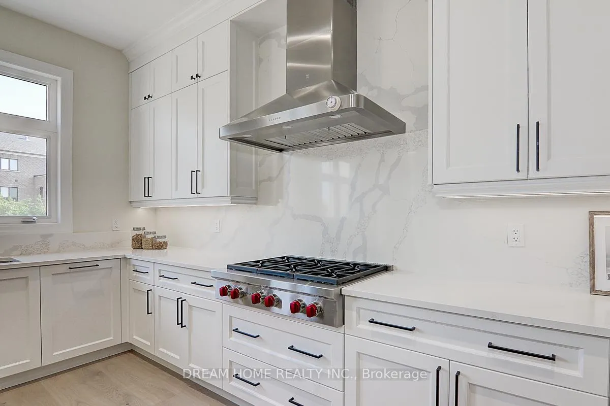 Photo 21 of 459 Via Romano Boulevard, Vaughan, Patterson — HOMEH