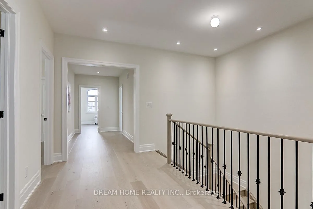 Photo 25 of 459 Via Romano Boulevard, Vaughan, Patterson — HOMEH