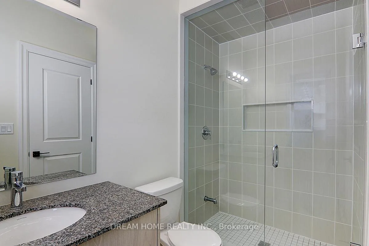 Photo 37 of 459 Via Romano Boulevard, Vaughan, Patterson — HOMEH