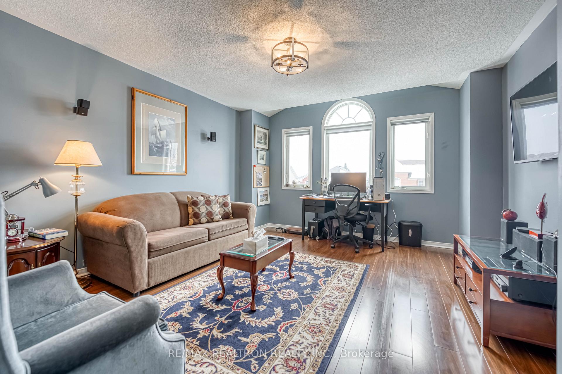 Photo 16 of 30 Green Meadow Crescent, Richmond Hill, Oak Ridges Lake Wilcox — HOMEH