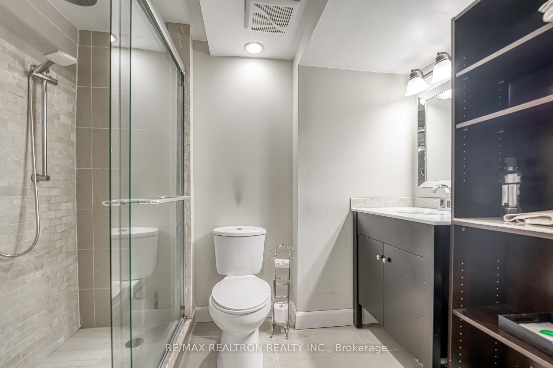Photo 23 of 30 Green Meadow Crescent, Richmond Hill, Oak Ridges Lake Wilcox — HOMEH