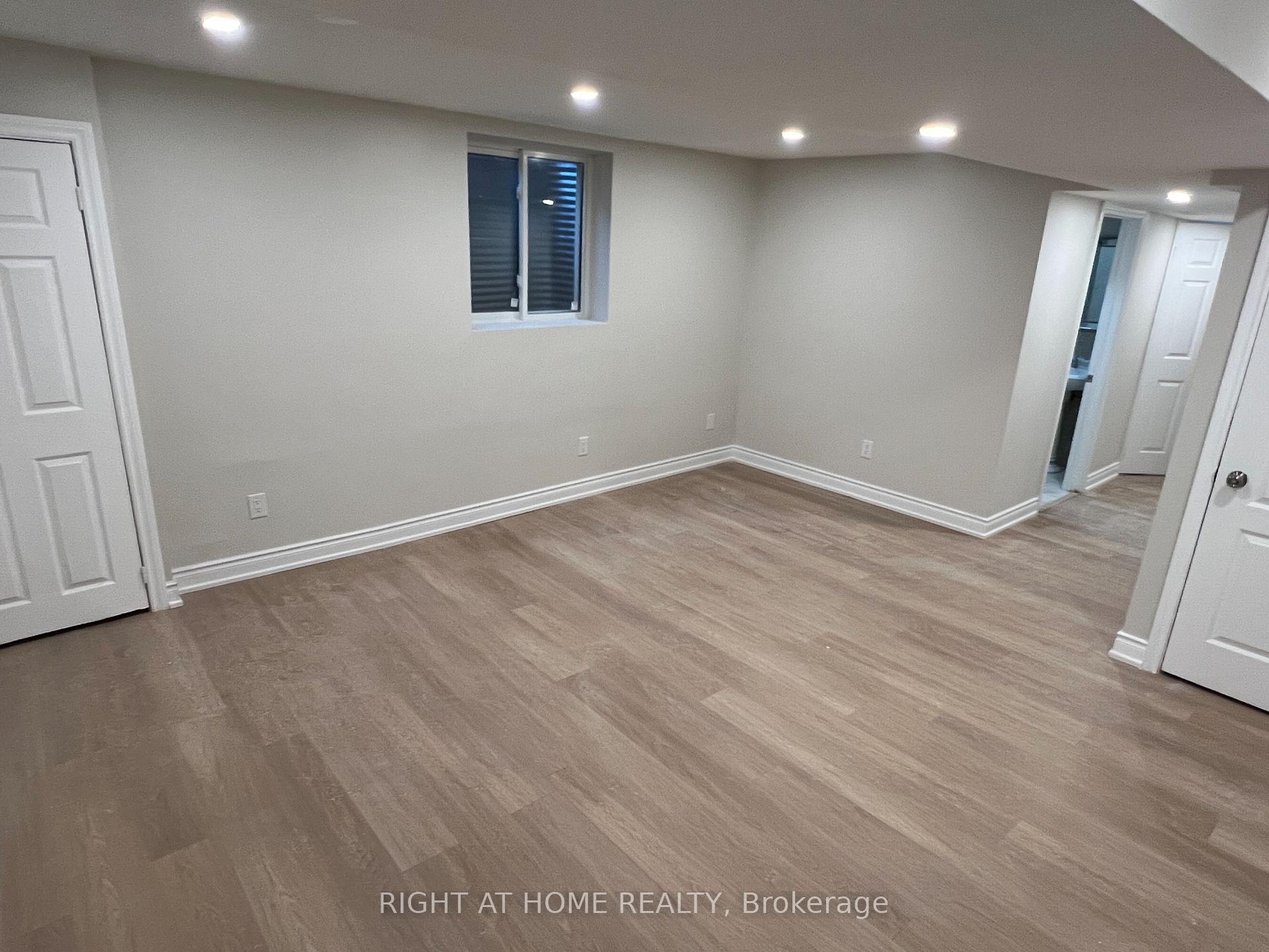 Photo 4 of Unit Lower, 168 Convoy Crescent, Vaughan, Vellore Village — HOMEH