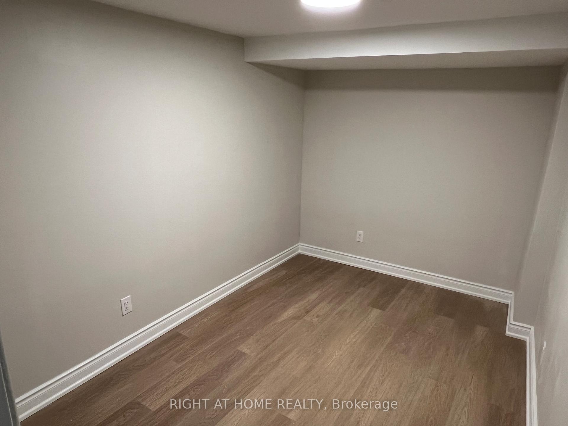 Photo 6 of Unit Lower, 168 Convoy Crescent, Vaughan, Vellore Village — HOMEH