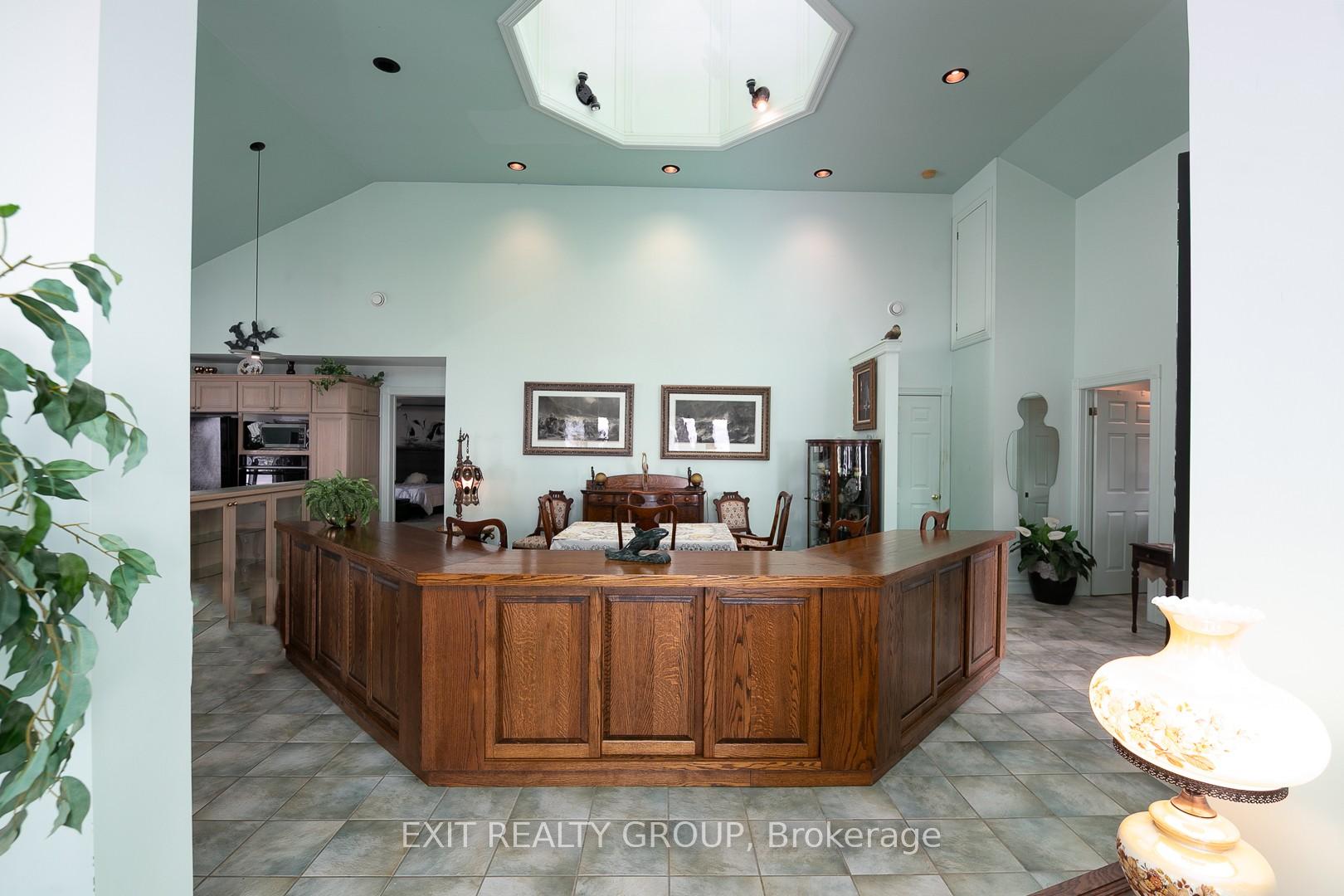 Photo 10 of 45 Peats Point Lane, Prince Edward County, Ameliasburg Ward — HOMEH