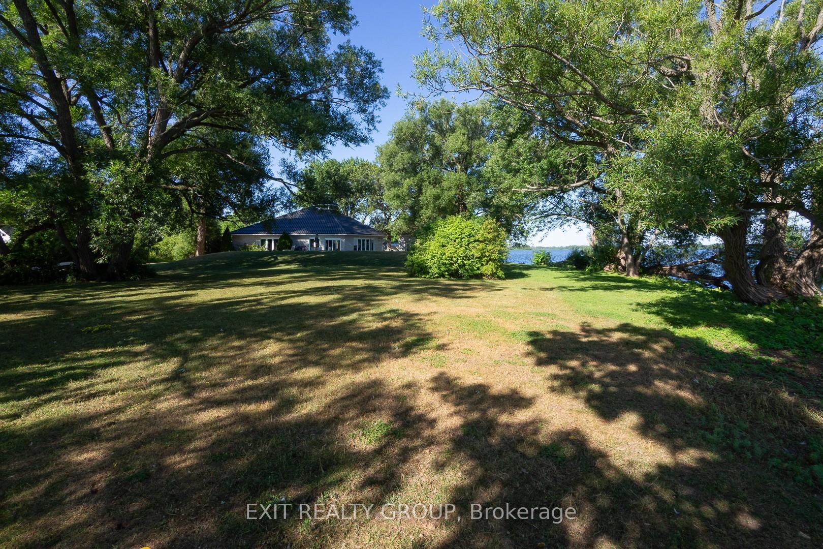 Photo 36 of 45 Peats Point Lane, Prince Edward County, Ameliasburg Ward — HOMEH