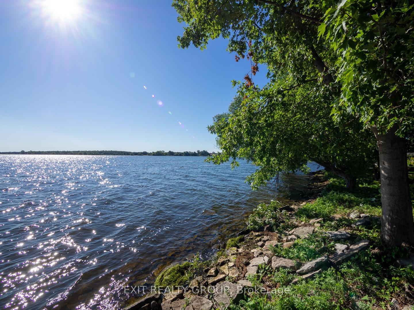 Photo 38 of 45 Peats Point Lane, Prince Edward County, Ameliasburg Ward — HOMEH