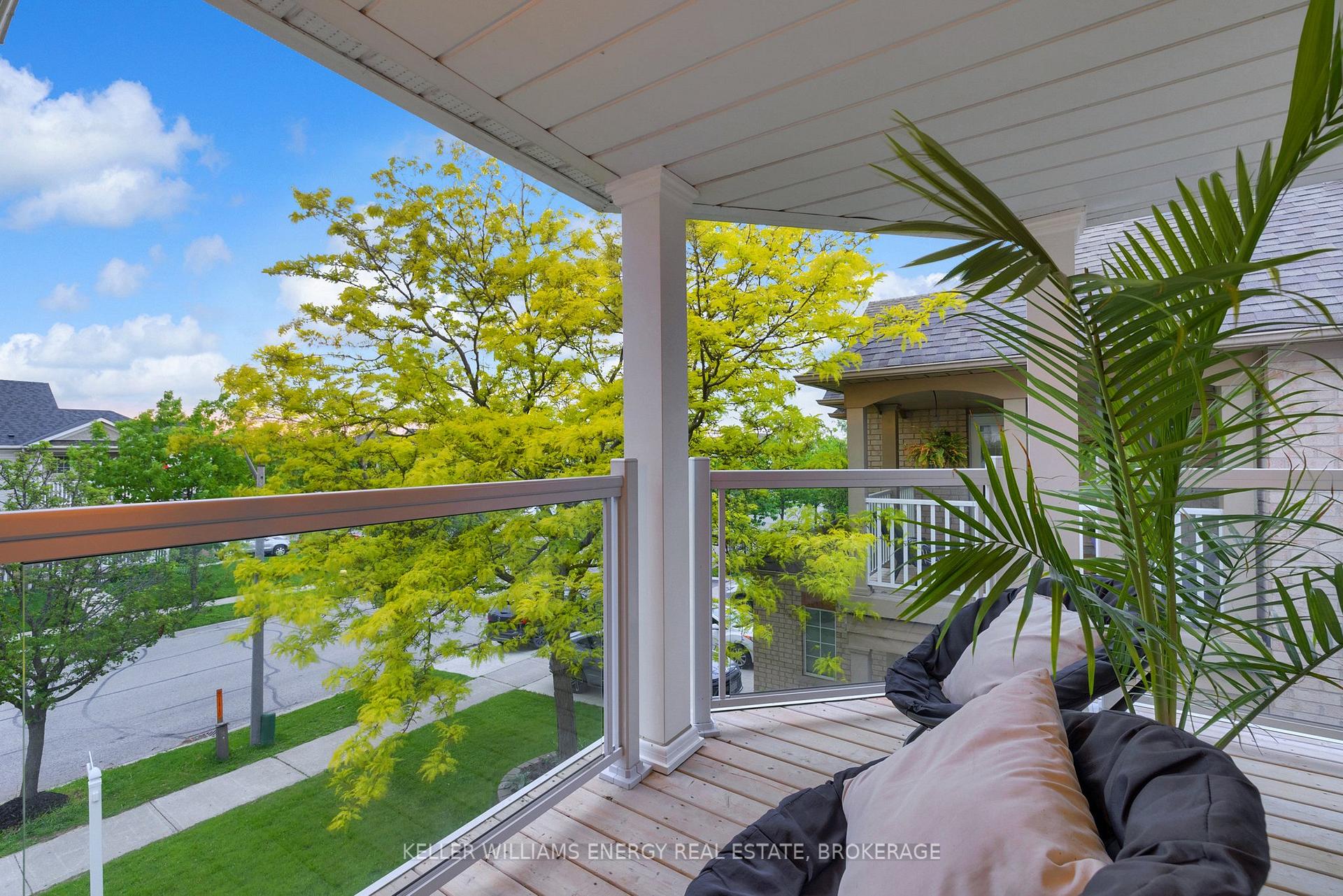 Photo 19 of 65 Scadding Avenue, Whitby, Port Whitby — HOMEH