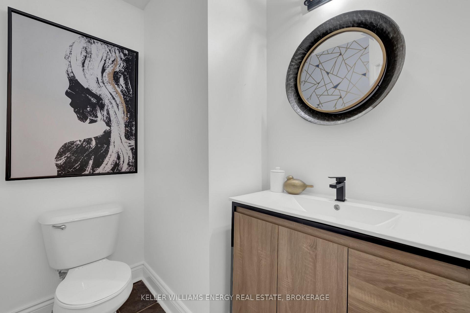 Photo 24 of 65 Scadding Avenue, Whitby, Port Whitby — HOMEH