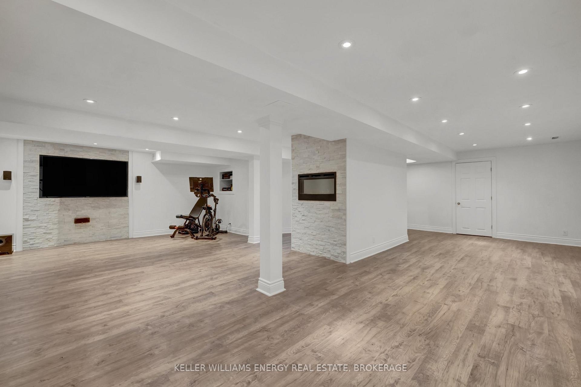 Photo 28 of 65 Scadding Avenue, Whitby, Port Whitby — HOMEH