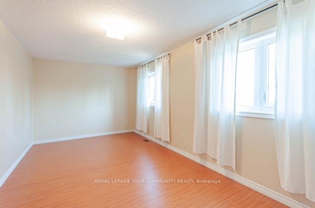 Photo 4 of 65 Brightsview Drive, Richmond Hill, Oak Ridges — HOMEH