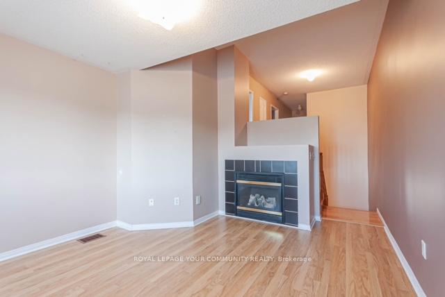 Photo 8 of 65 Brightsview Drive, Richmond Hill, Oak Ridges — HOMEH